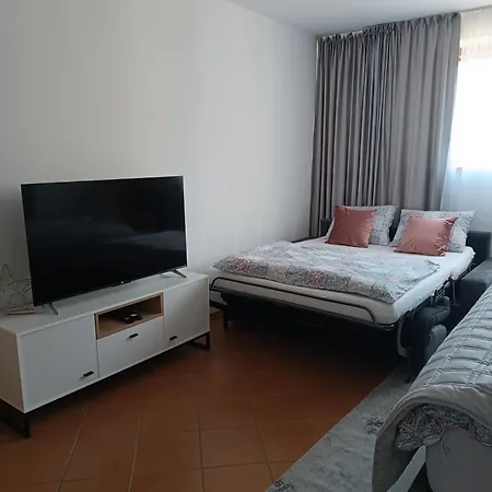 דירה 3 Bathrooms Mimi Liptovský Mikuláš